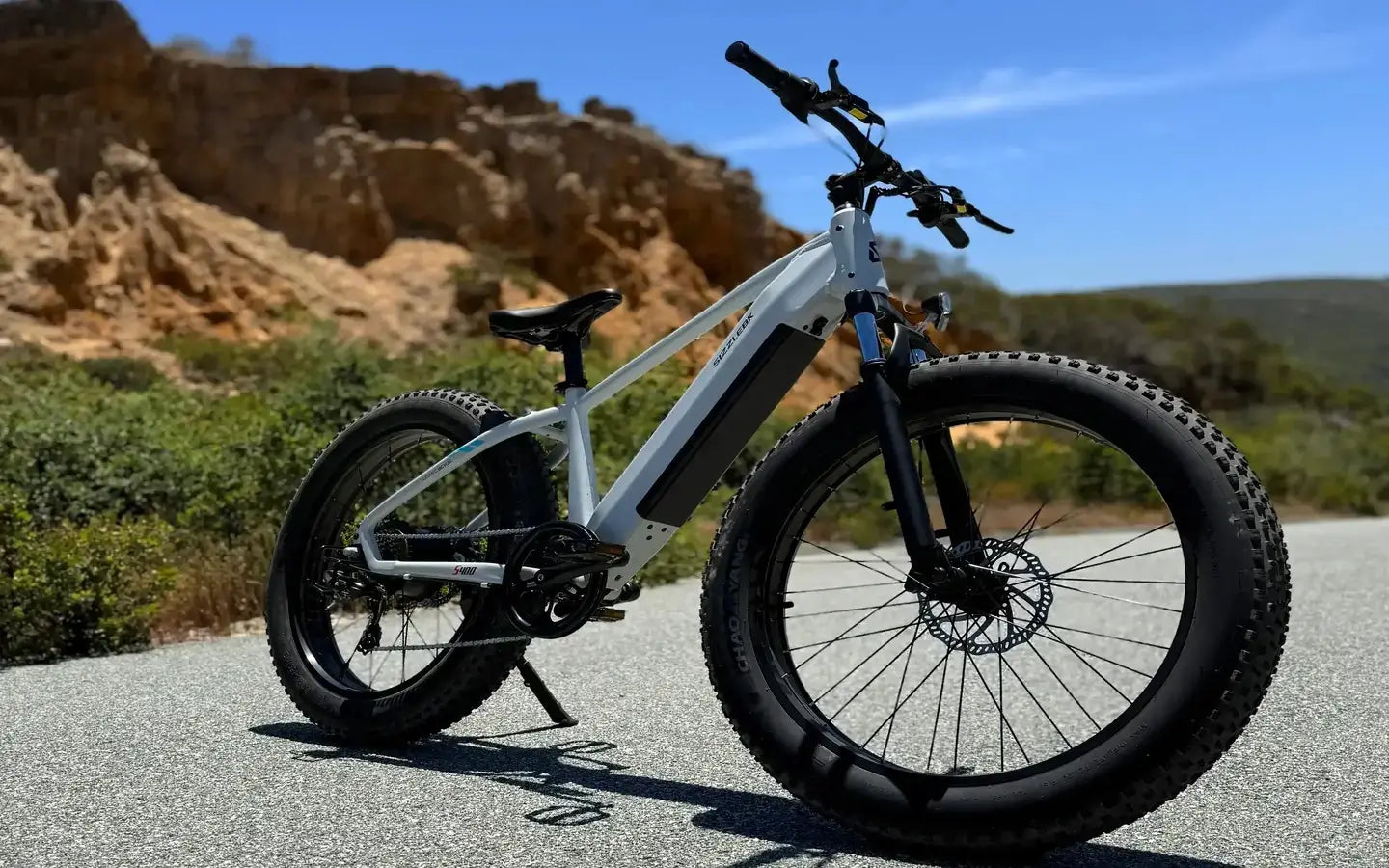 The 2025 Rider's Guide to US E-Bike Laws: Ride Smart, Ride Free